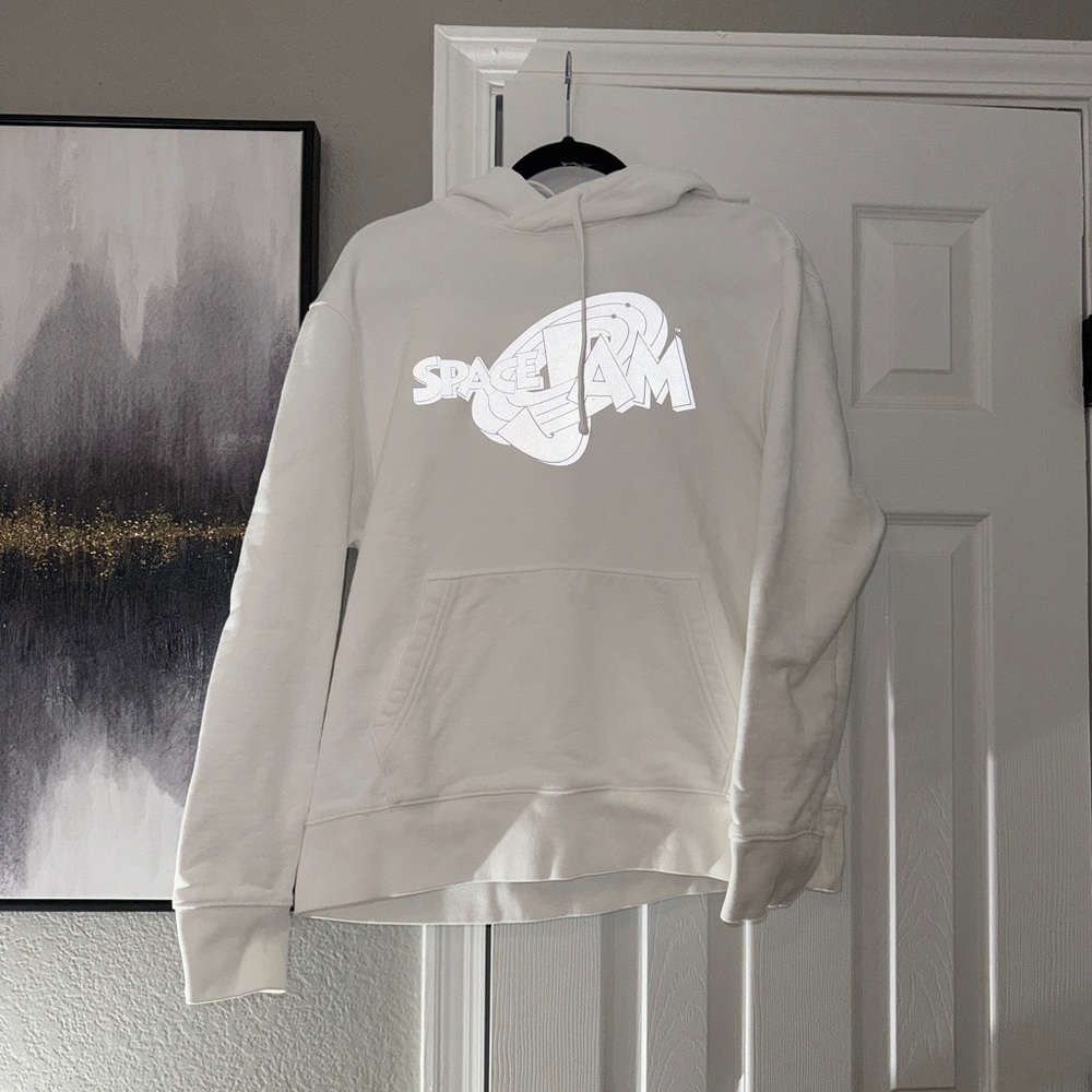 AE Tailgate Space Jam White Hoodie - Picture 2 of 11